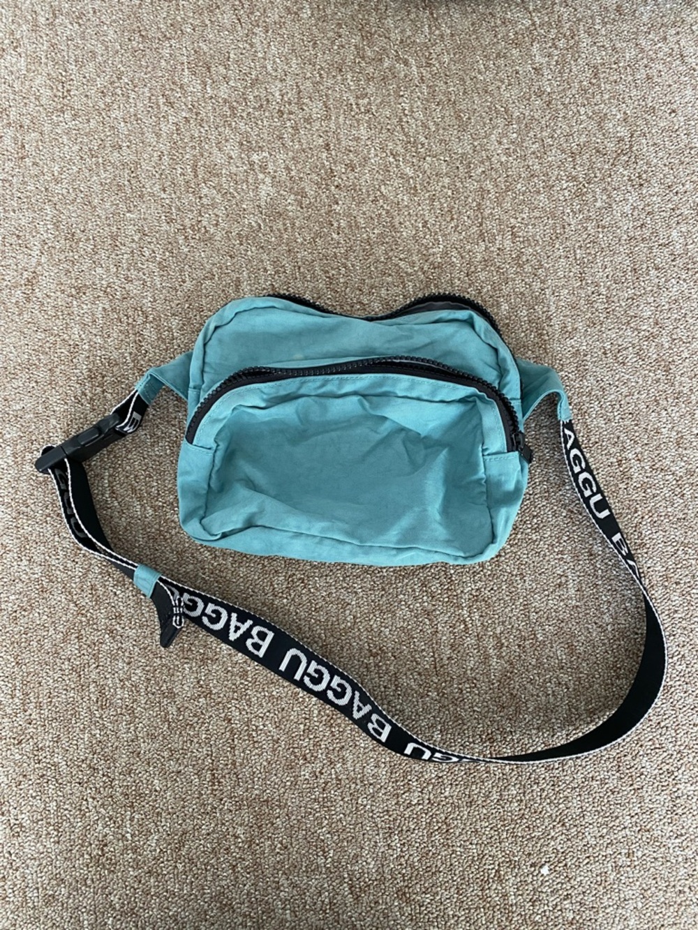 BAGGU Teal Crossbody Waist Bag with Branded Black Strap